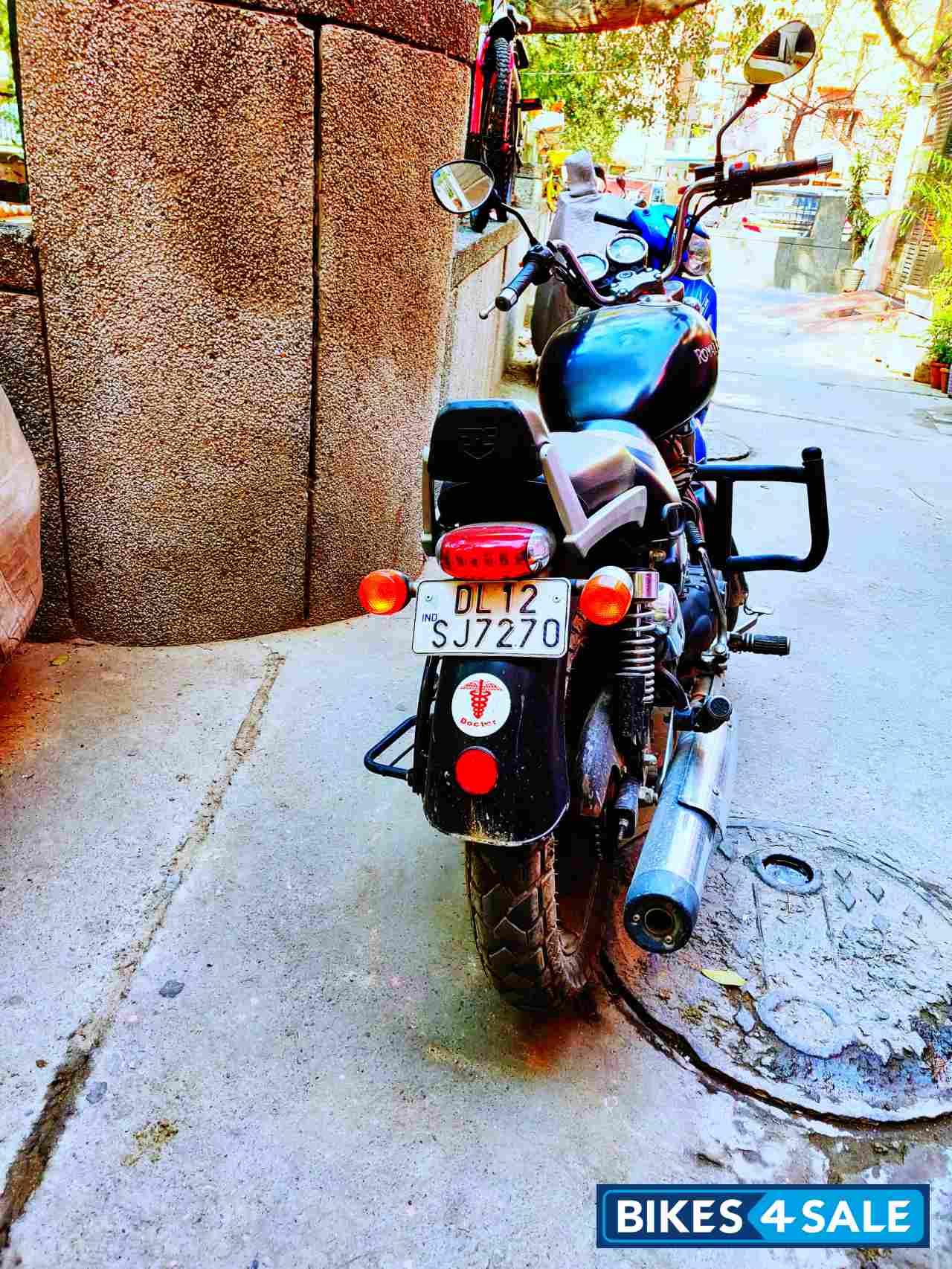 Matte Black Royal Enfield Thunderbird TwinSpark 350