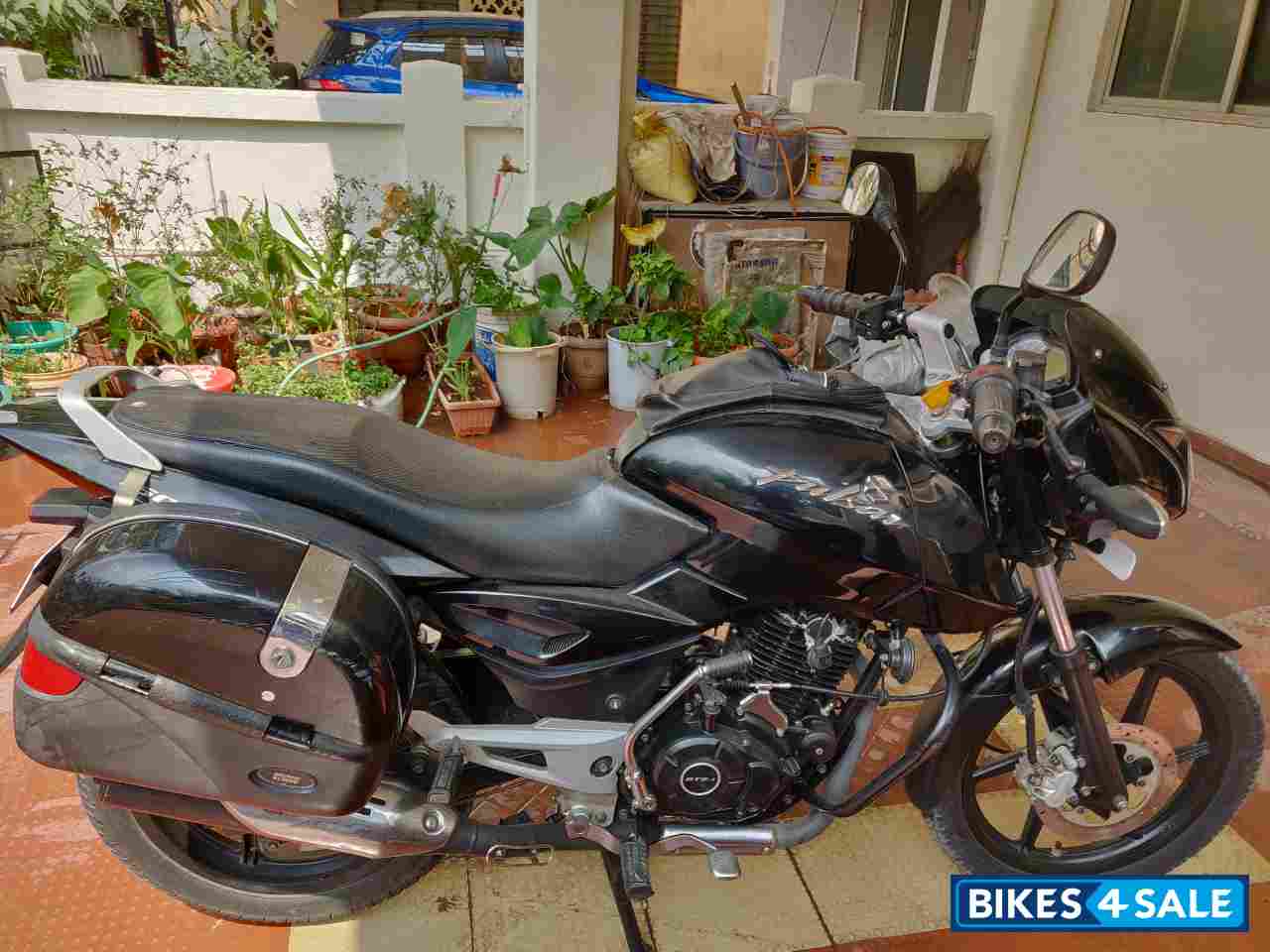 Bajaj Pulsar 150 Classic Bajaj Pulsar 150 Classic