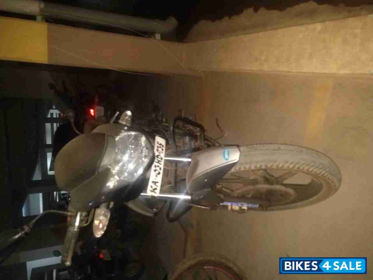 TVS Apache RTR 160 TVS Apache RTR 160