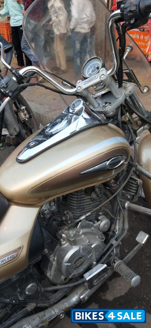 Bajaj Avenger Cruise 220