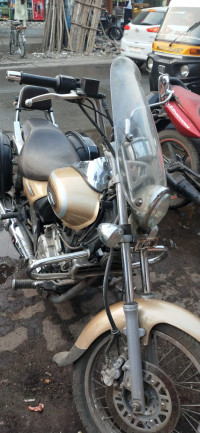 Bajaj Avenger Cruise 220