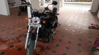 Black Royal Enfield Thunderbird 500