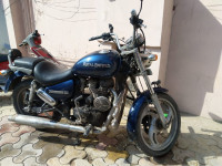 Blue Royal Enfield Thunderbird 350