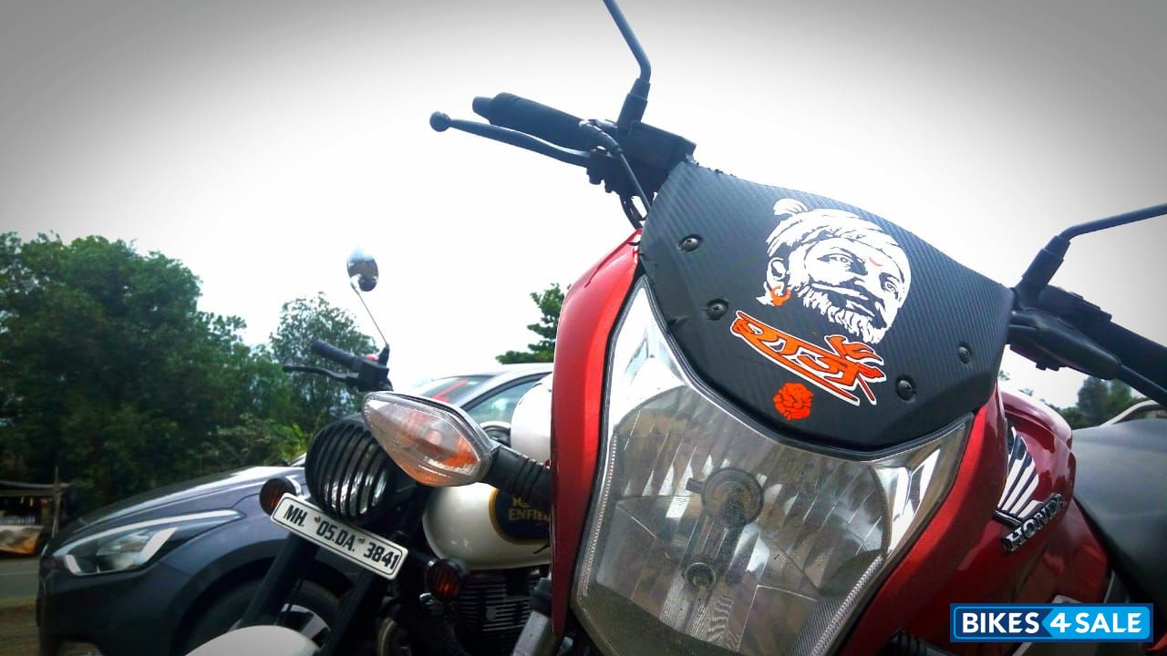 Metallic Red Honda CB Unicorn 160