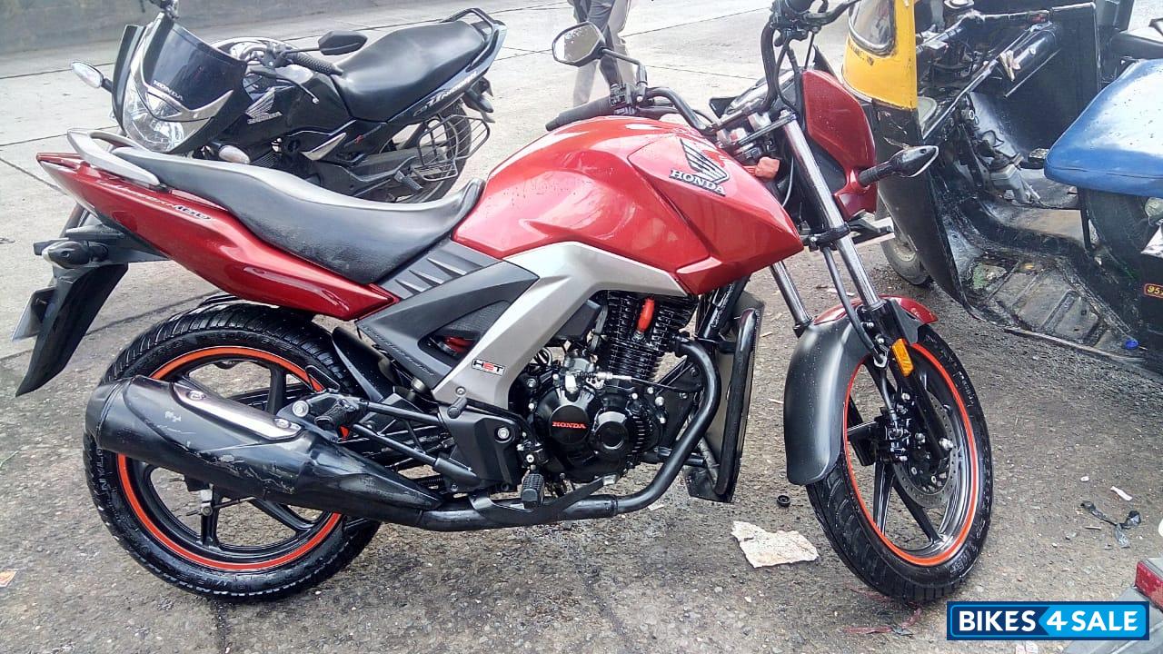 Metallic Red Honda CB Unicorn 160