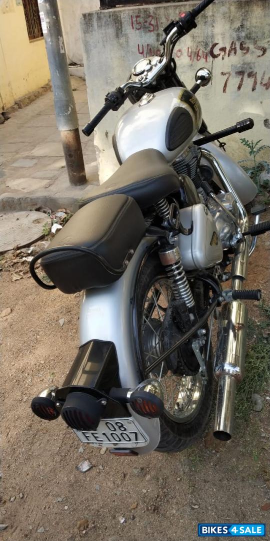 Royal Enfield Classic 350