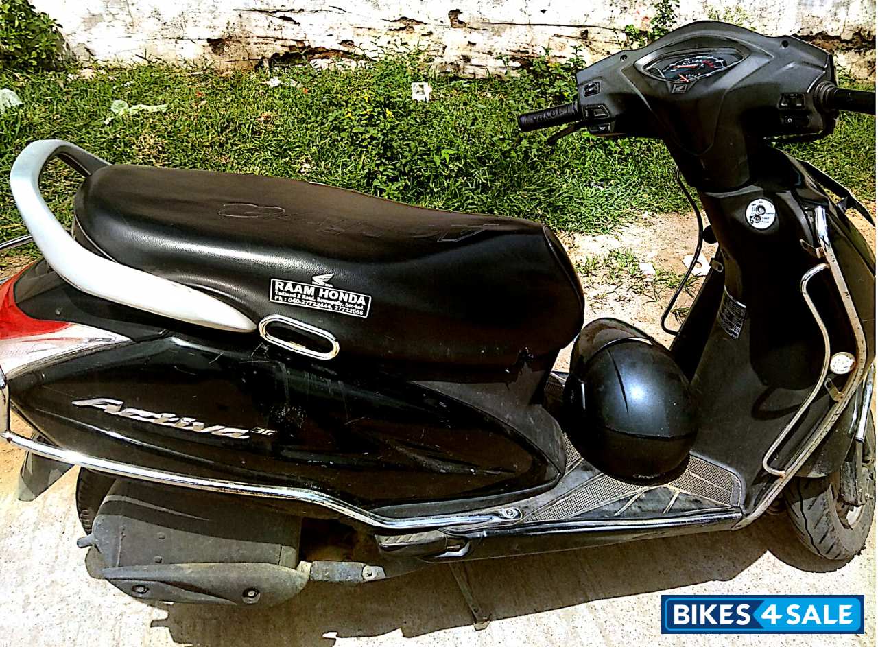 Black Honda Activa 3G