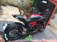 Ducati Diavel Carbon