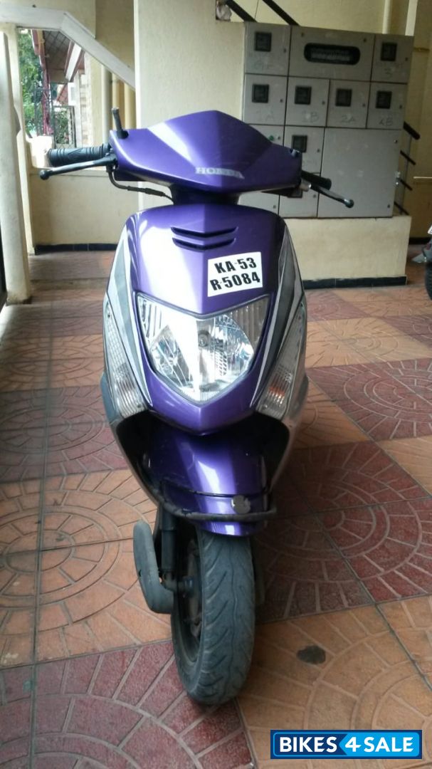 Used 2010 model Honda Dio for sale in Bangalore. ID 205501 Bikes4Sale