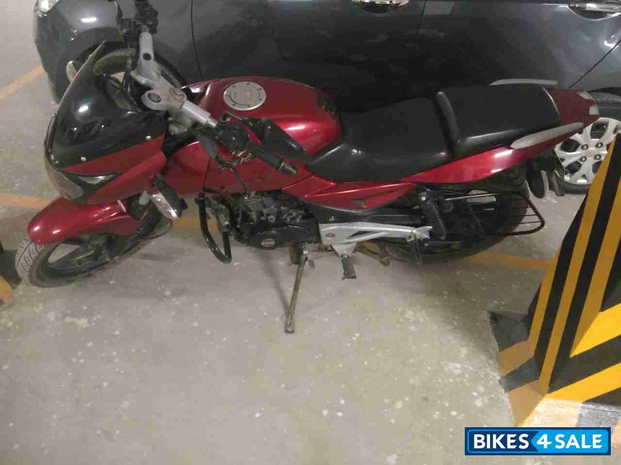 Red Bajaj Pulsar 180 DTSi Red Bajaj Pulsar 180 DTSi
