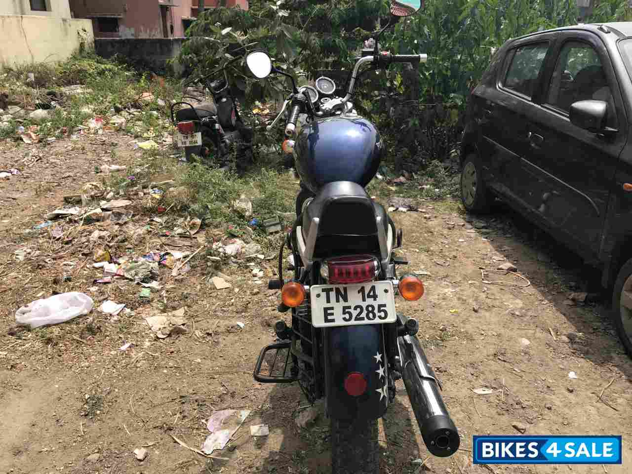 Marine Royal Enfield Thunderbird 350 Marine Royal Enfield Thunderbird 350