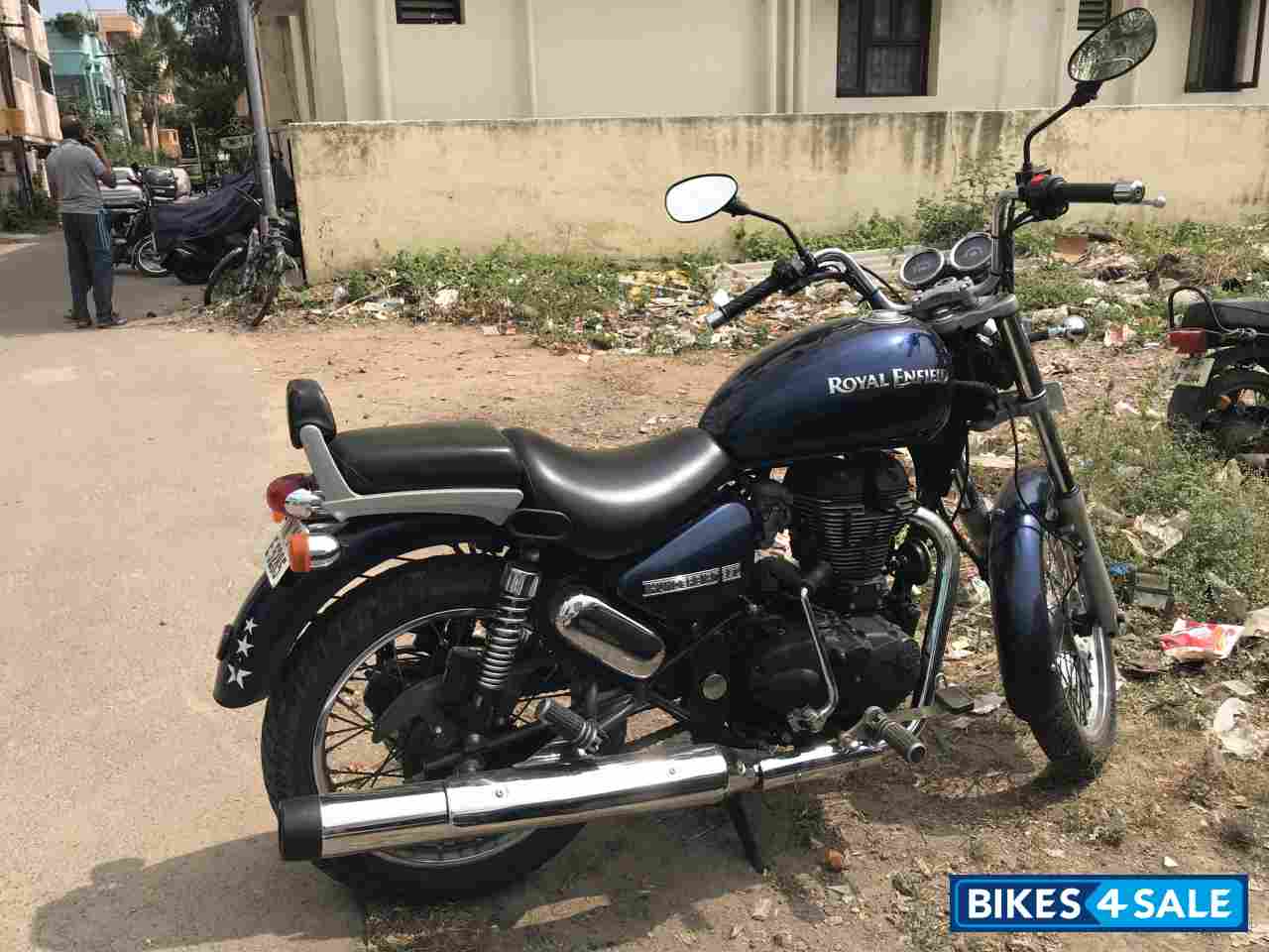 Marine Royal Enfield Thunderbird 350 Marine Royal Enfield Thunderbird 350
