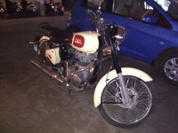 Tan Royal Enfield Classic 500