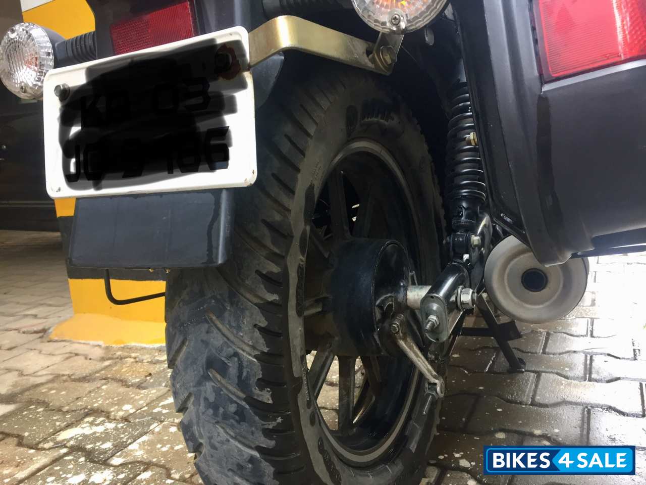 Bajaj Avenger Street 220 Bajaj Avenger Street 220