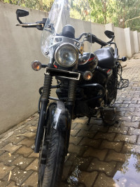 Bajaj Avenger Street 220