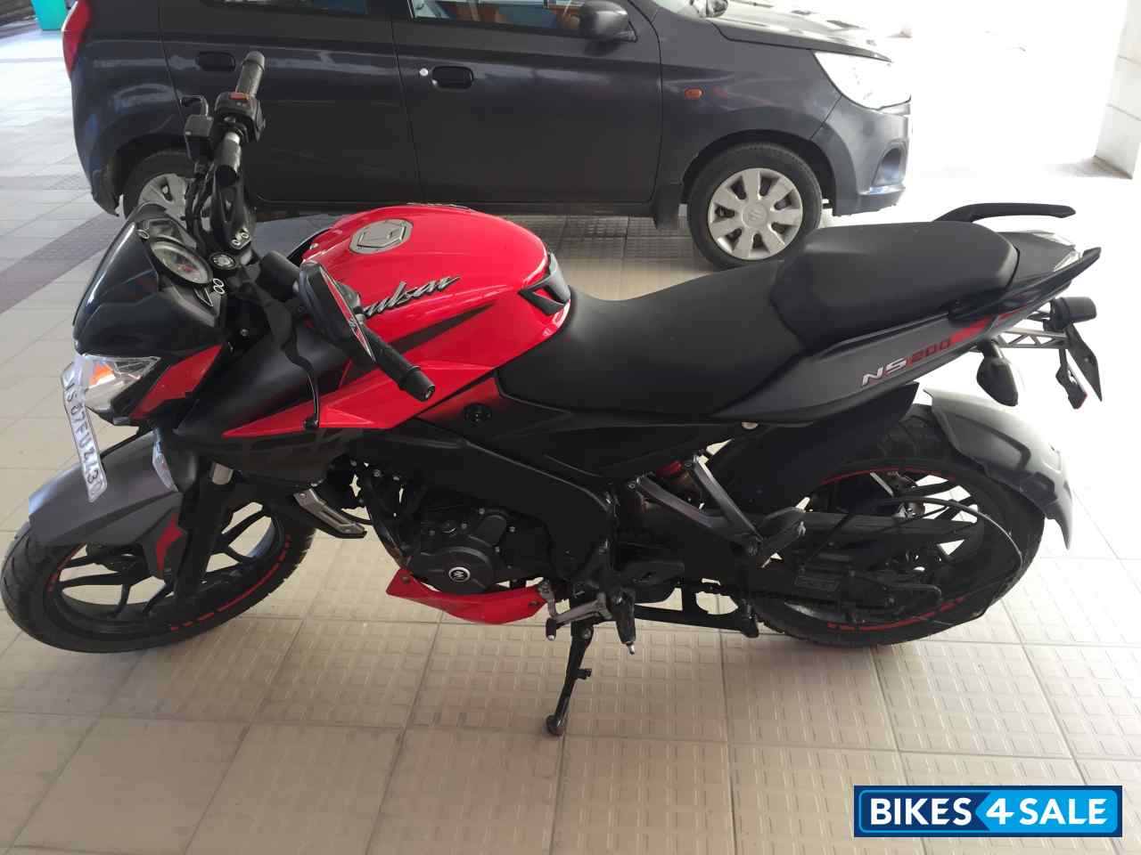Bajaj Pulsar 200 NS