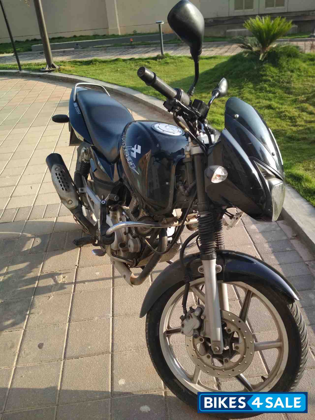 Black Bajaj Pulsar 150 DTSi