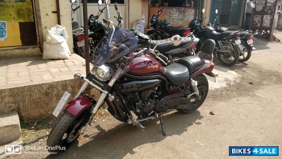 Hyosung GV650 Aquila Pro