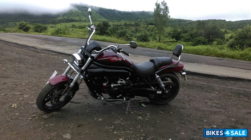 Hyosung GV650 Aquila Pro