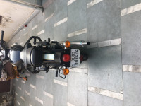 Black Royal Enfield Classic 500