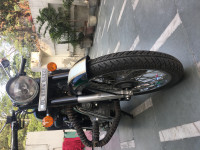 Black Royal Enfield Classic 500