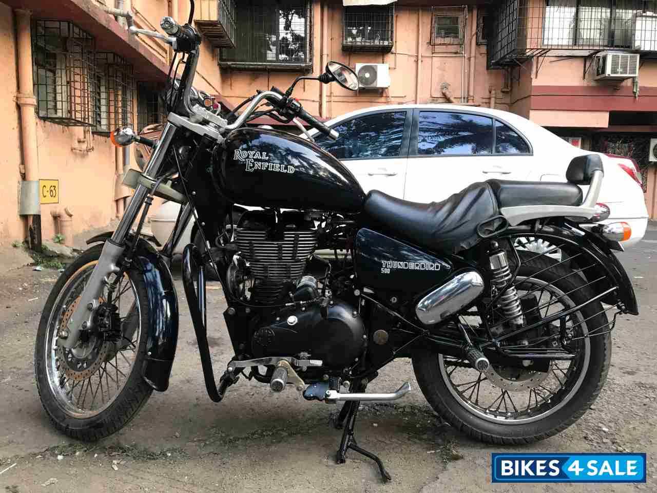 Midnight Blue Royal Enfield Thunderbird 500