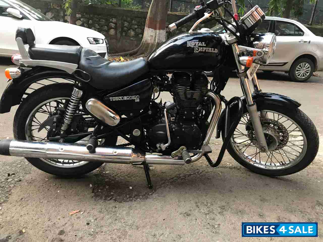 Midnight Blue Royal Enfield Thunderbird 500