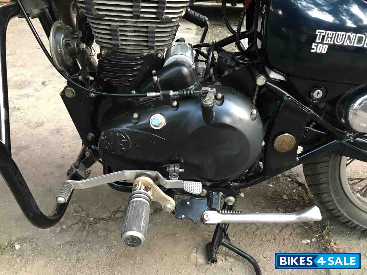 Midnight Blue Royal Enfield Thunderbird 500