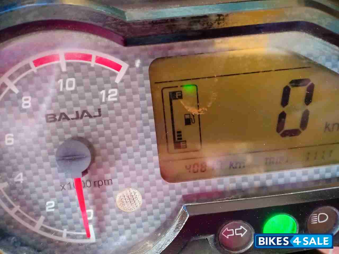 Bajaj Pulsar 180 DTSi Bajaj Pulsar 180 DTSi