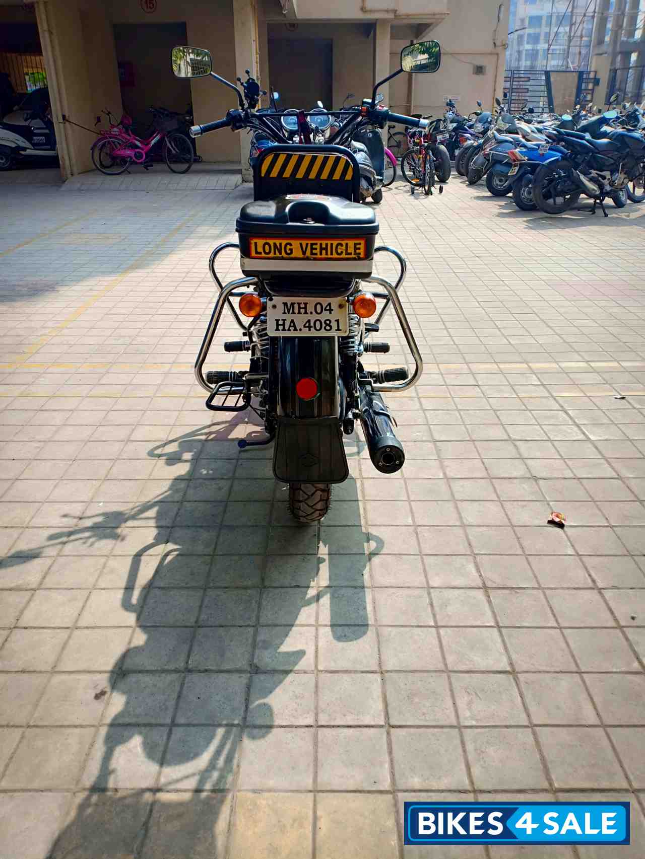 Royal Enfield Thunderbird 350 Royal Enfield Thunderbird 350