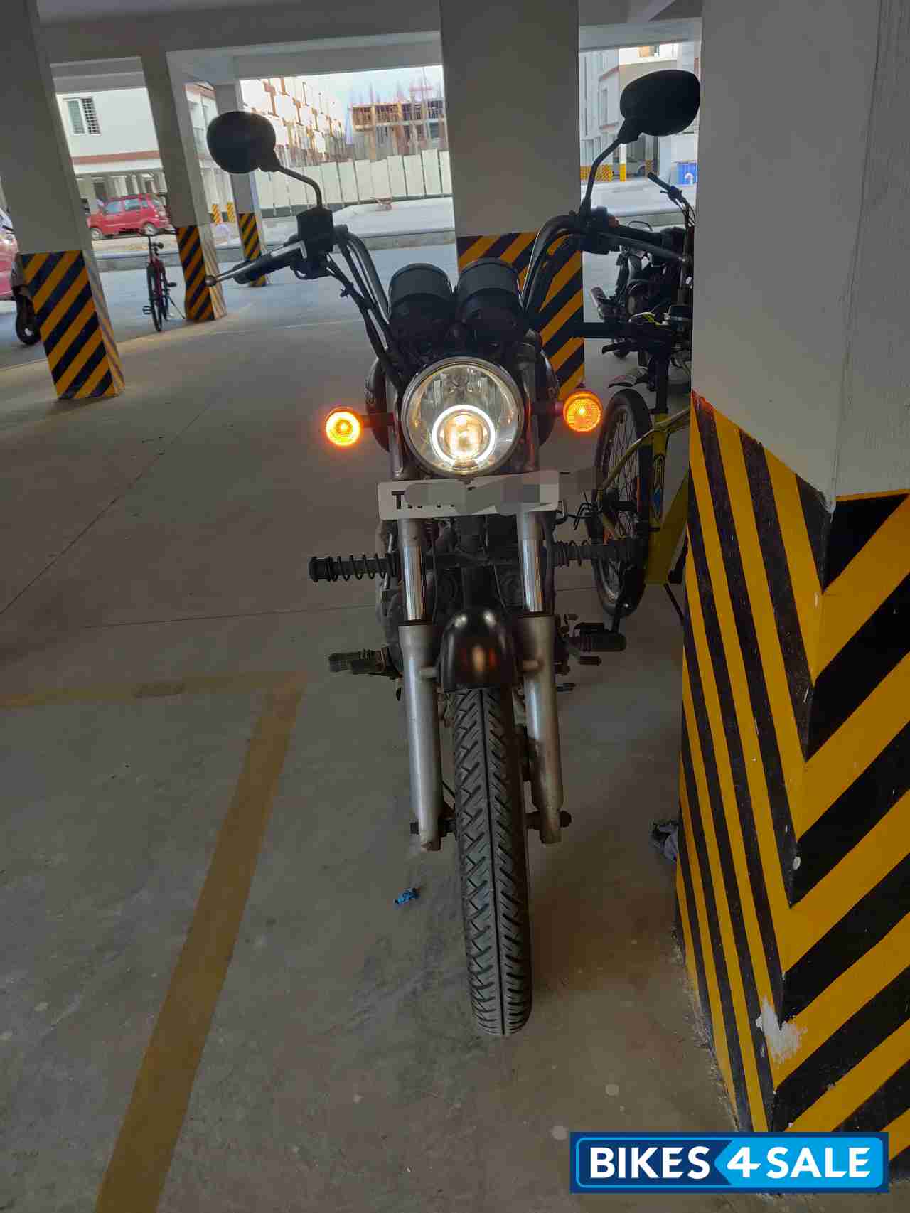 Royal Enfield Thunderbird 350 Royal Enfield Thunderbird 350