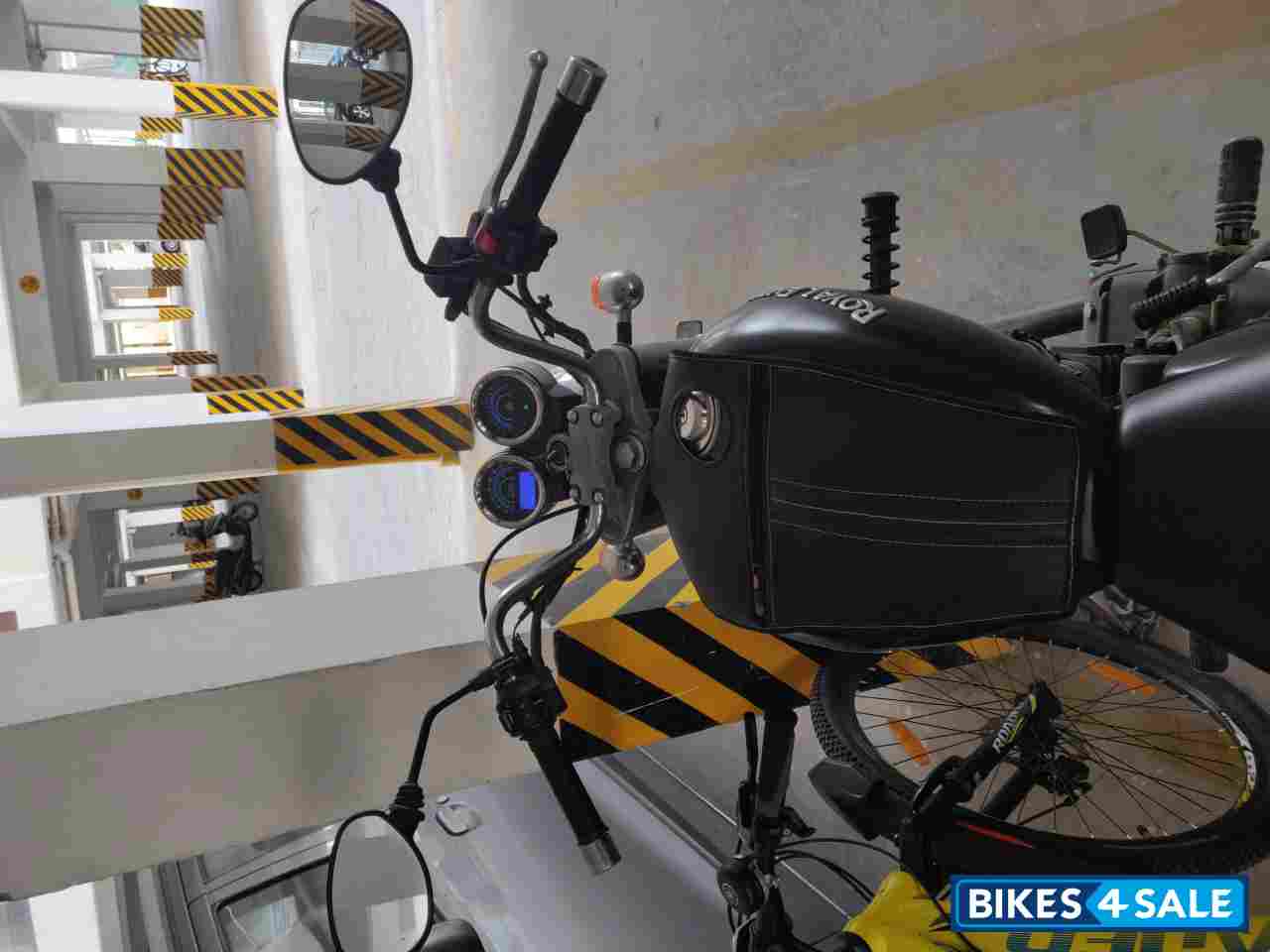 Royal Enfield Thunderbird 350 Royal Enfield Thunderbird 350