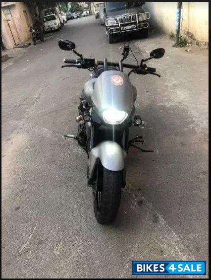 Suzuki Intruder M1800R BOSS