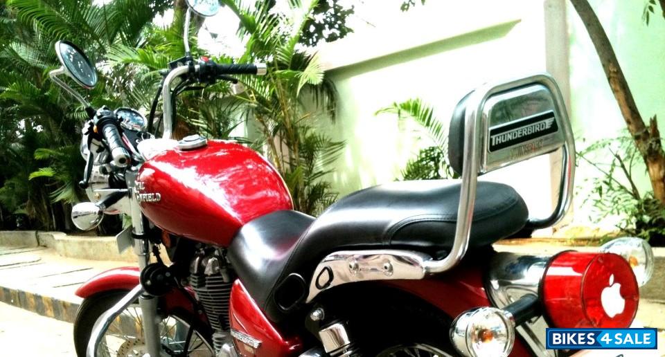 Red Royal Enfield Thunderbird TwinSpark 350