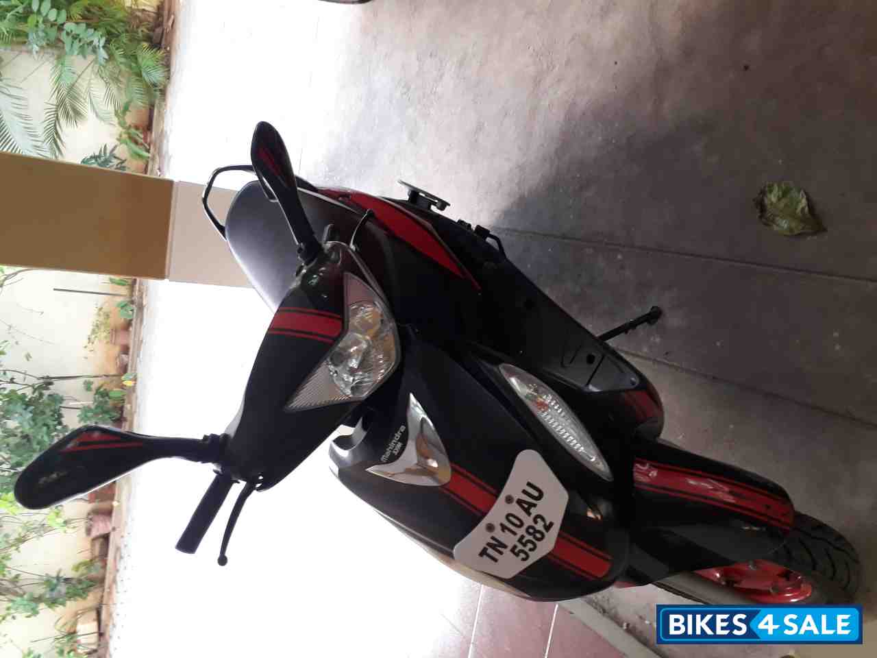 Mahindra Rodeo UZO 125