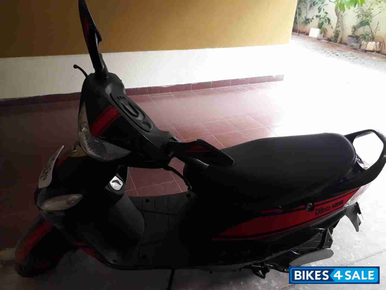 Mahindra Rodeo UZO 125