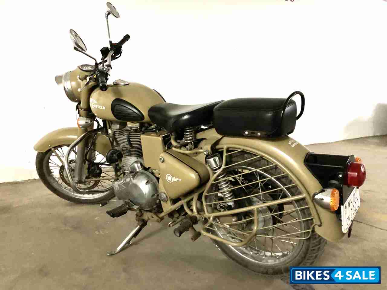 Royal Enfield Classic Desert Storm