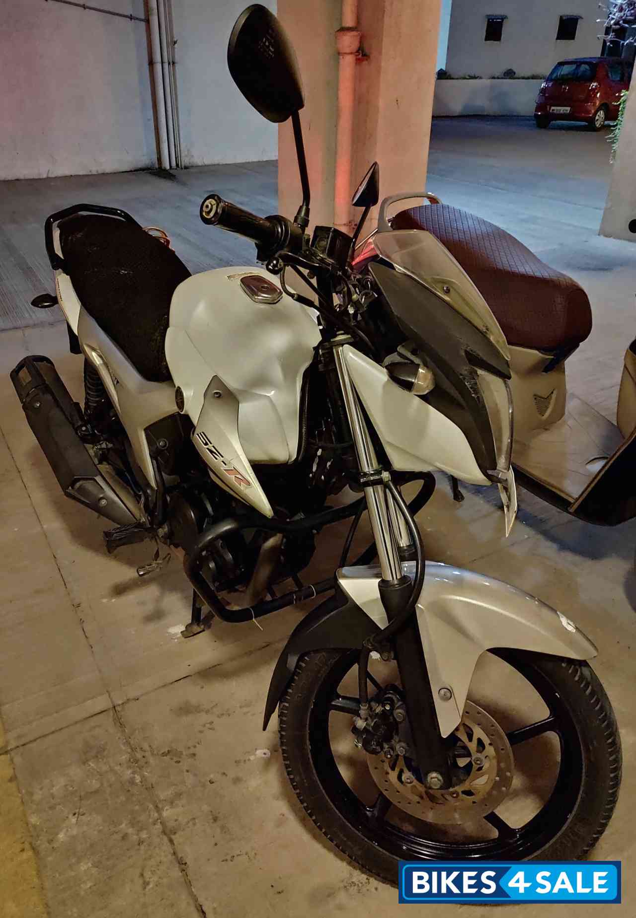 Yamaha SZ-R