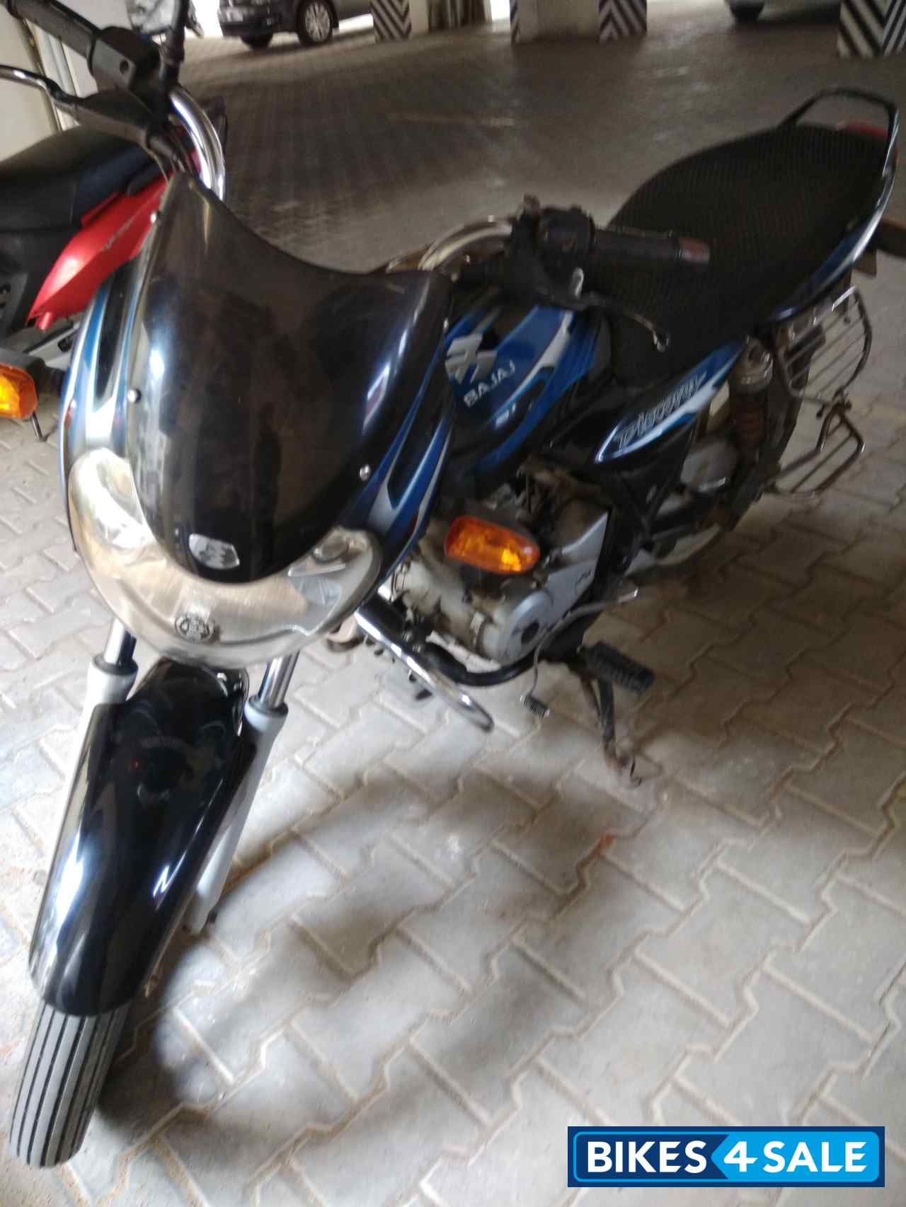 Blue Back Bajaj Discover 125