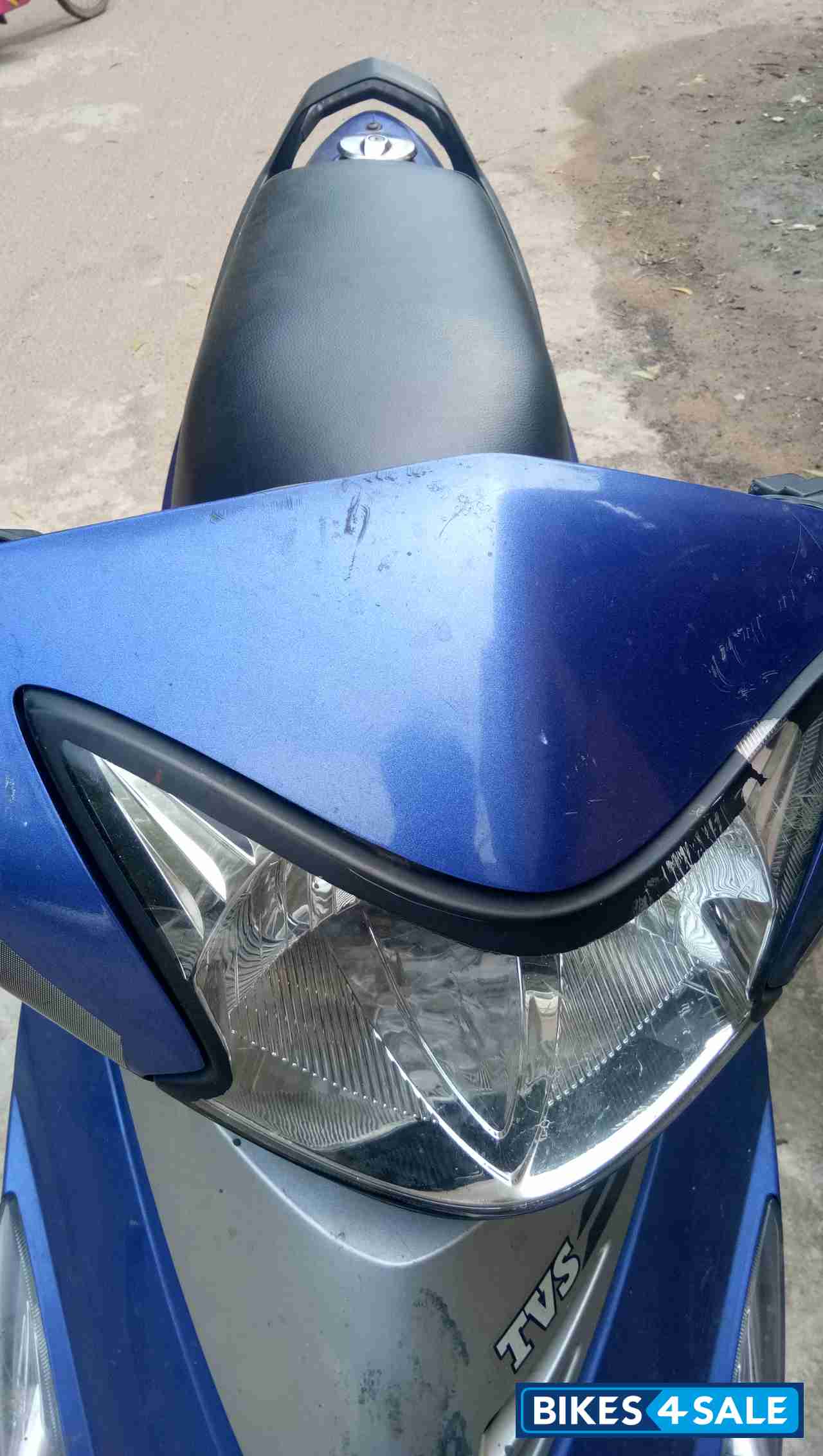 Blue TVS Scooty Streak