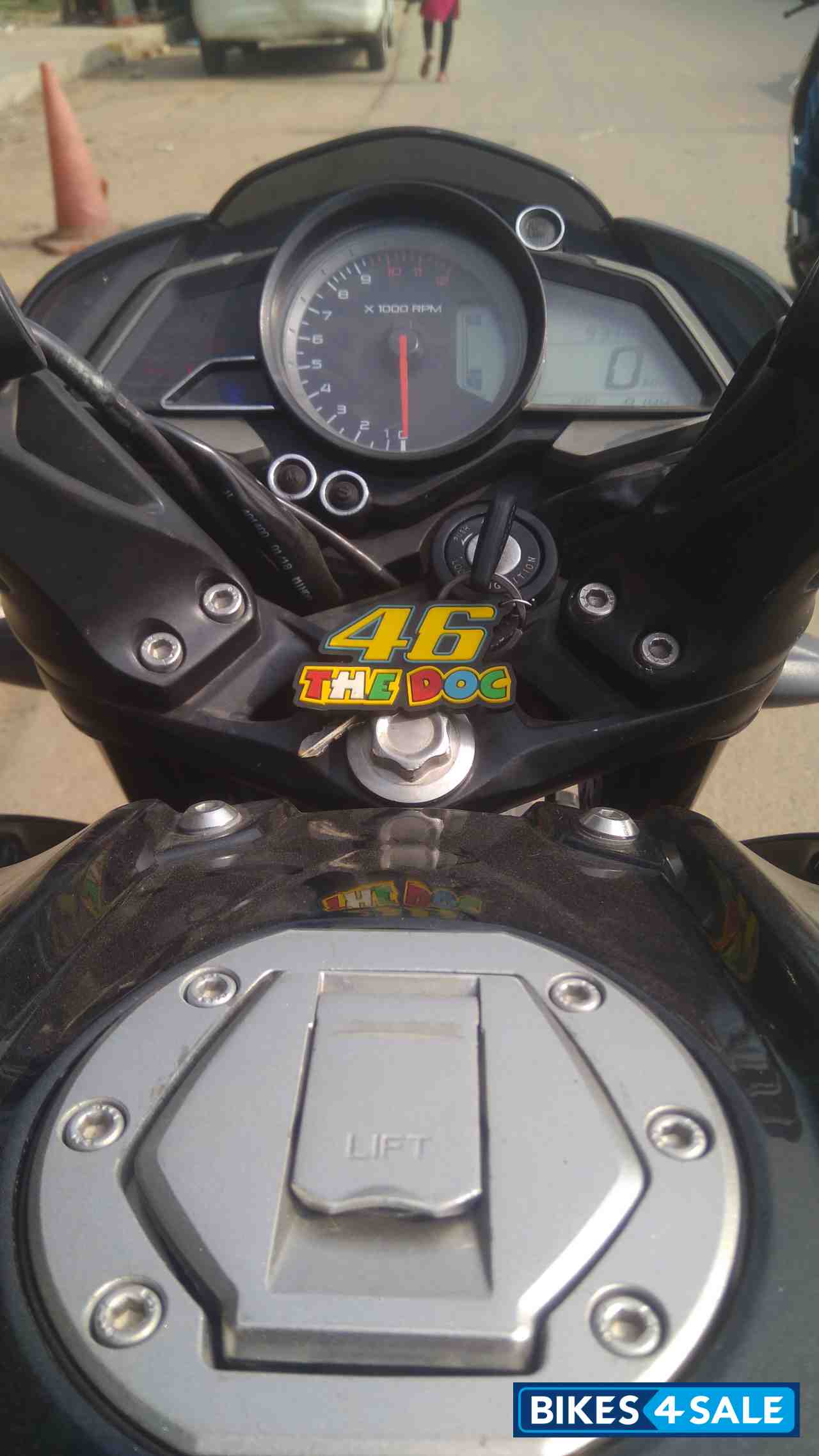 Black Bajaj Pulsar 200 NS ABS