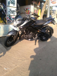 Black Bajaj Pulsar 200 NS ABS