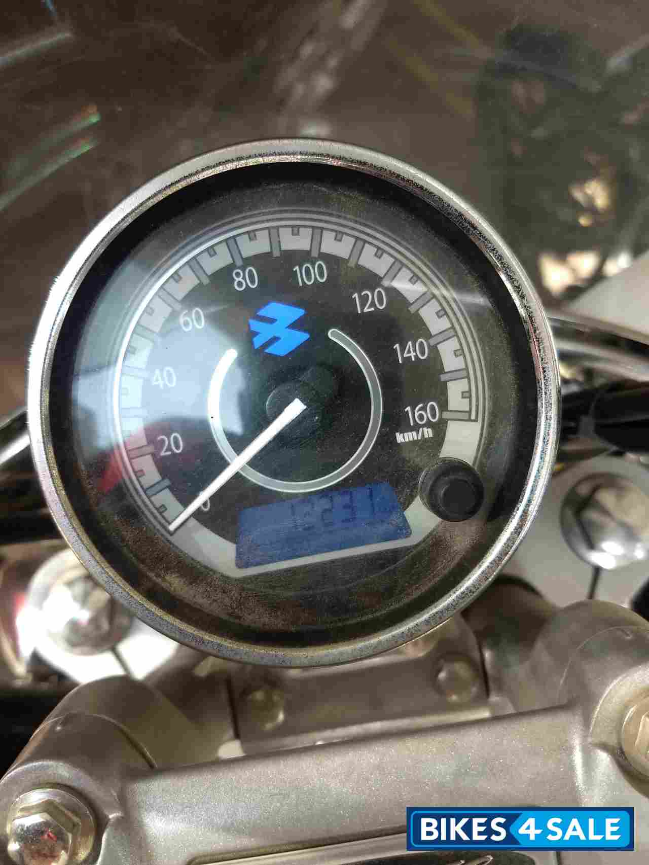 Bajaj Avenger Cruise 220