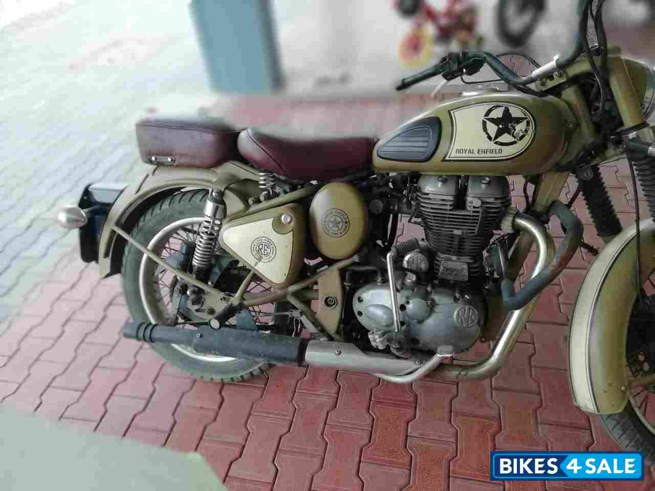 Royal Enfield Classic 500