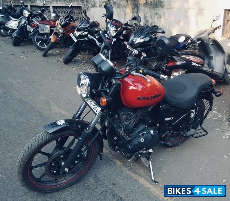 Red Royal Enfield Thunderbird X 350