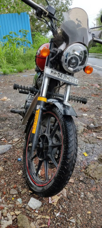 Red Royal Enfield Thunderbird X 350