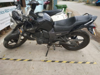 Black Yamaha FZ16