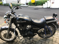 Matte Black Royal Enfield Thunderbird 500