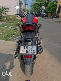 Honda CB Hornet 160R