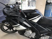 Black Yamaha YZF R15